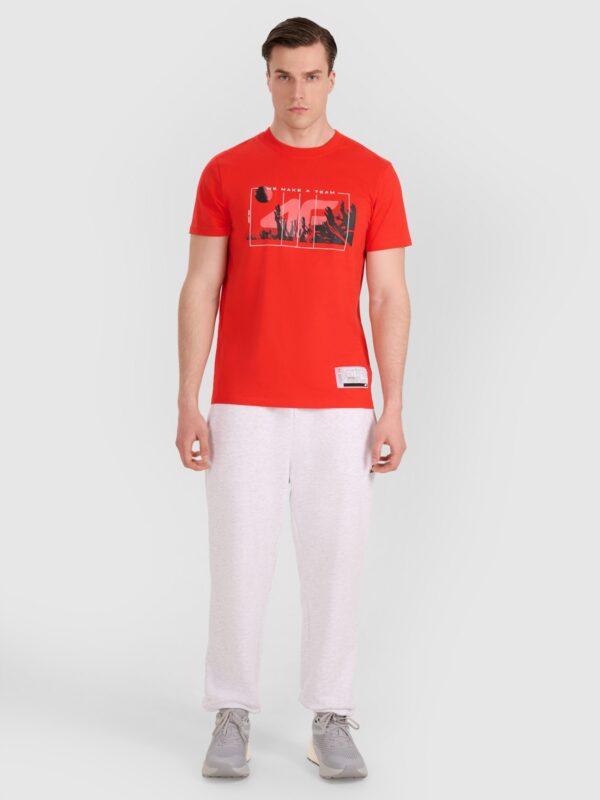 4F T-shirt regular z nadrukiem siatkarskim męski - czerwony