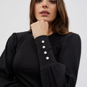 Bluzka z półgolfem i guzikami na rękawach czarna