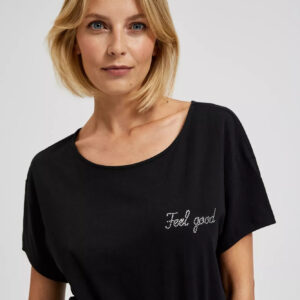 3e8422f2707c394862c314cd7593fb3ad118b48d Bluzka z napisem czarna