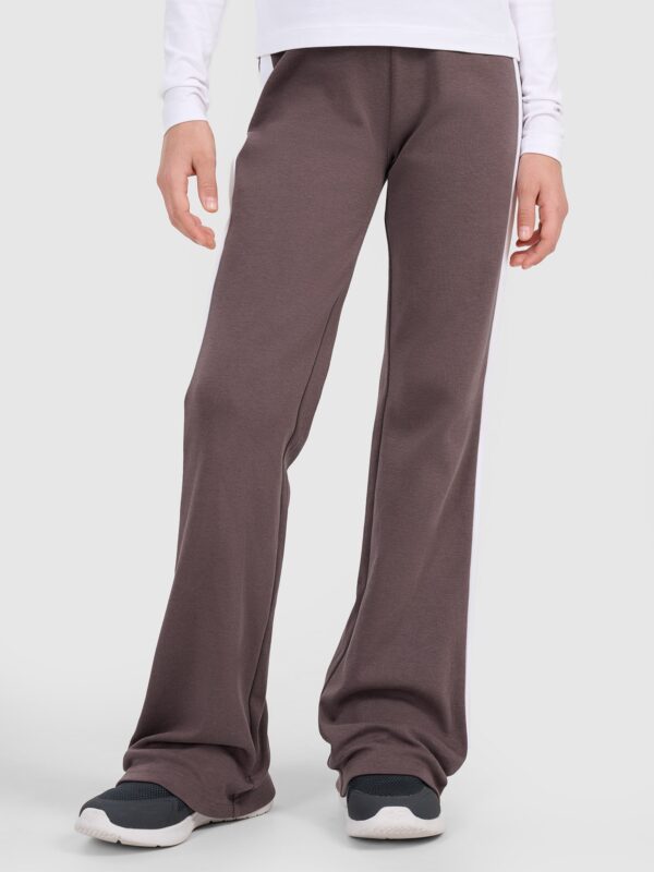 4F Spodnie dresowe z rozszerzanymi nogawkami dziewczęce - brązowe 140 (9-10 lat)