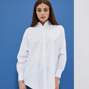 Koszula oversize z kołnierzykiem biała