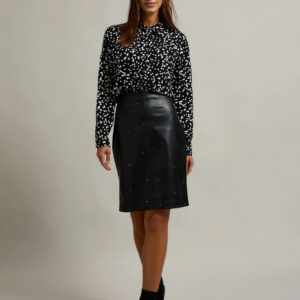 Woskowana ołówkowa spódnica czarna