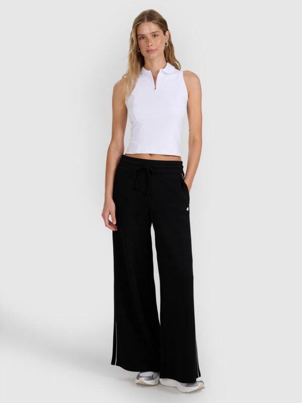 4F Top tenisowy z rozpięciem damski - biały