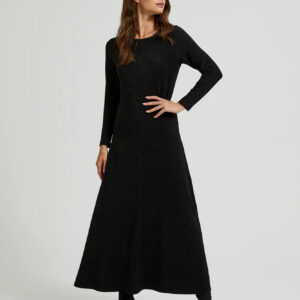 Elegancka sukienka maxi czarna