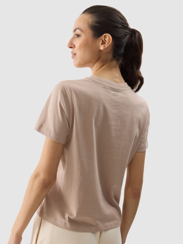 4F T-shirt regular z nadrukiem damski - beżowy