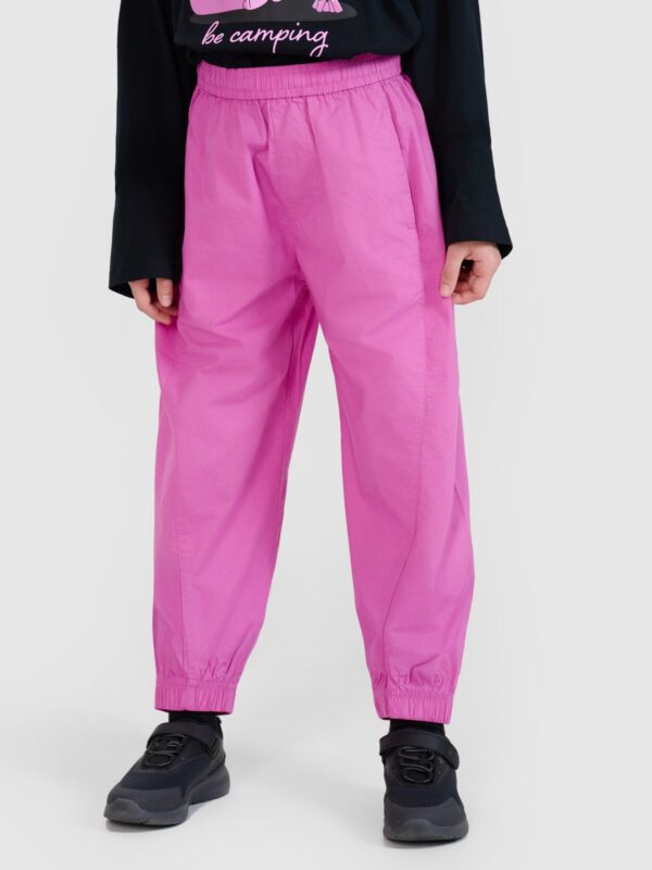 4c4dd184ae7dd4399e6652980ec415adac85a1fe 4F Spodnie casual joggery z szerokimi nogawkami dziewczęce - różowe 146 (10-11 lat)