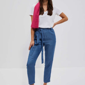 Szal z drobnym metalicznym nadrukiem truskawkowy