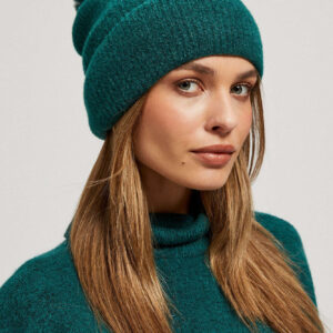 Ciepła dzianiowa czapka z pomponem szmaragdowa