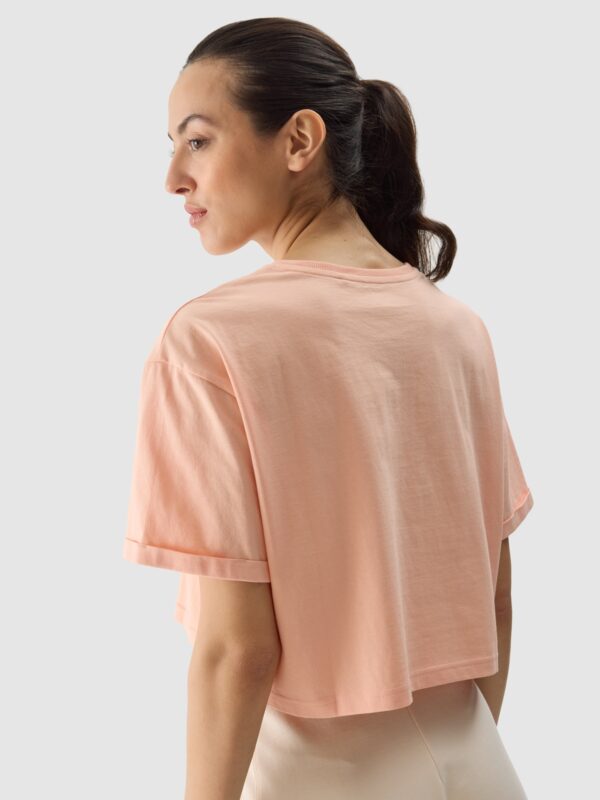 545d8d863a9c0298f0c53b61aecf83f5e043b930 4F T-shirt crop top z nadrukiem damski - koralowy