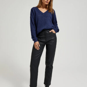 Woskowane spodnie z prostymi nogawkami czarne