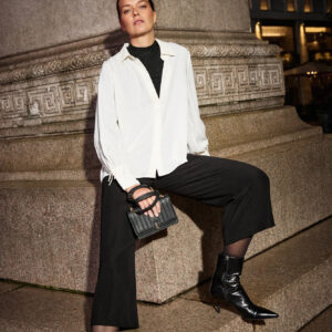 Koszula z koralikami na rękawie biała