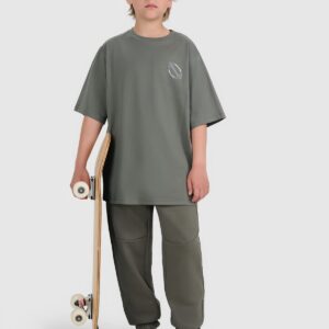 5b124e52c9f07c85ccafc73e11c390102f675d52 4F T-shirt oversize z nadrukiem chłopięcy - szary 128 (7-8 lat)