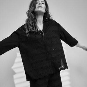 Koszula oversize zapinana na guziki czarna