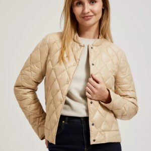 Krótka pikowna kurtka zapinana na napy beżowa
