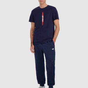 5fae4ef617d59627dfc0aa334454843a63e576bb 4F T-shirt regular z nadrukiem męski - granatowy