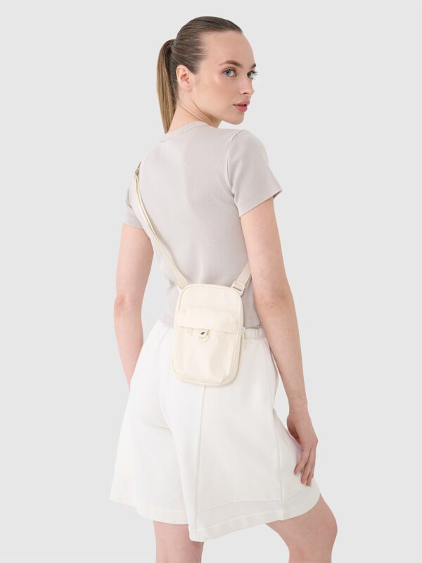 60e3b63131560294271c98de57ec2e5f1d5070d9 4F Saszetka na szyję uniseks - biała