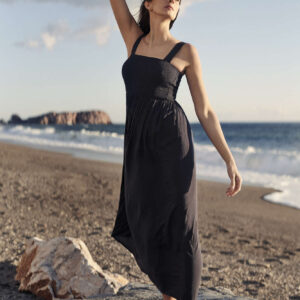 60ee6f83edb16a66d274b4cc97c43eee472dc099 Sukienka maxi granatowa