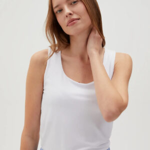 641729cd3d3131f02f432db1f7267c576c1cdb6f Gładki top biały