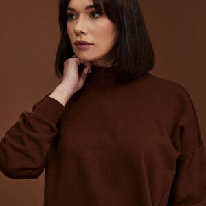 Prosta sukienka z golfe