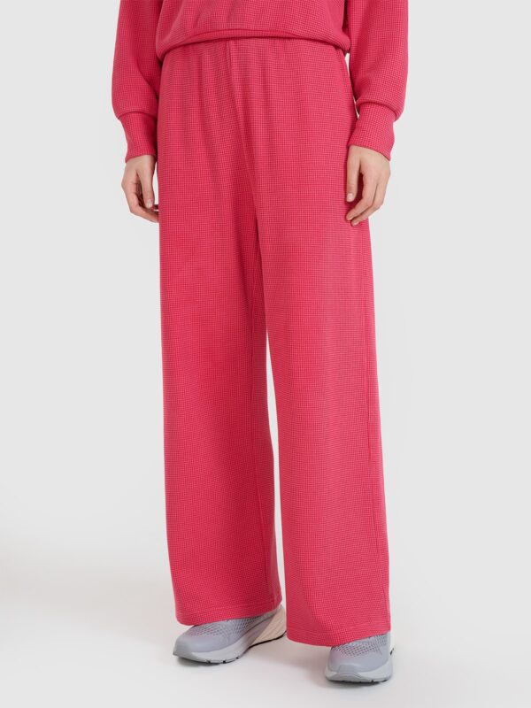 4F Spodnie oversize z szerokimi nogawkami damskie - różowe