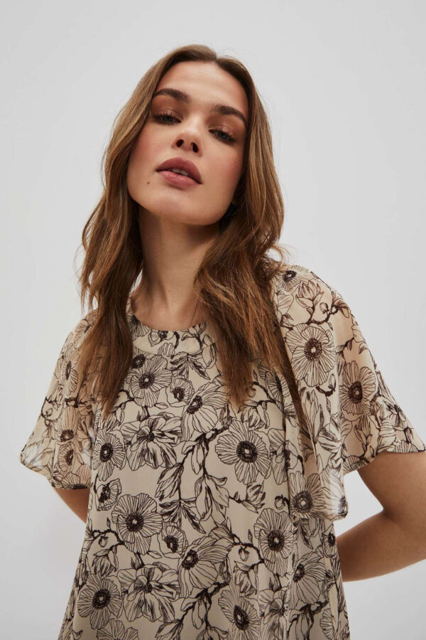 Rozkloszowana sukienka z kwiatowym printe