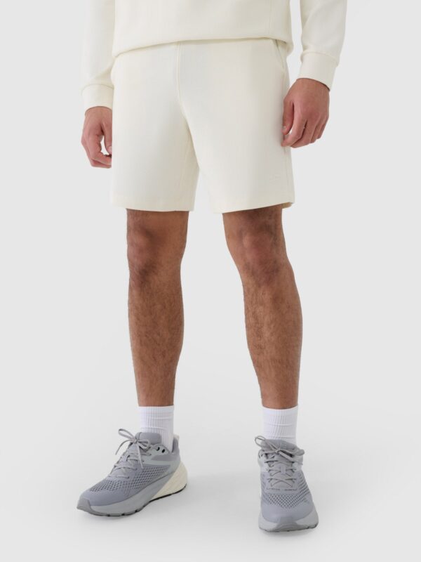 69be31996042550888457a3a45ad1211c1159f79 4F Spodenki dresowe męskie - beżowe