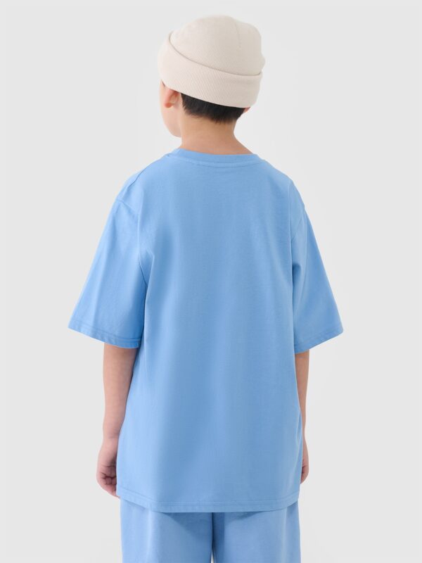 6a94fd156947c11b196fc70aa48c5657e8f11914 4F T-shirt oversize z nadrukiem chłopięcy - niebieski 152 (11-12 lat)