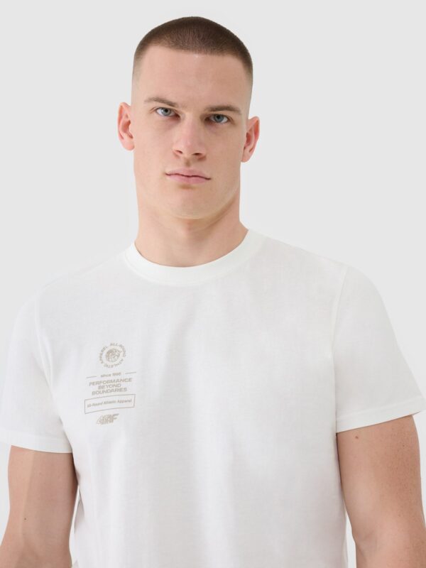 6c5c3e23e7b6f6c633c50627eda93c2479629041 4F T-shirt regular z nadrukiem męski - beżowy