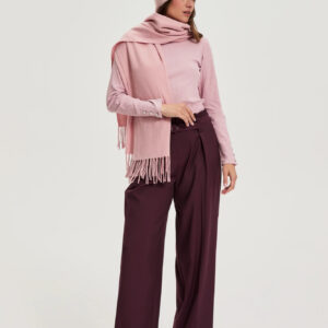 Szal z frędzlami różowy