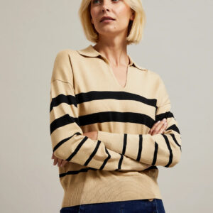 Sweter w paski z kołnierzykiem beżowy