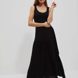 7ada2077b4e980a49c004187bb13966c731d4182 Spódnica z rozcięciemi wiązaniem czarna