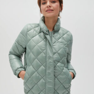 Krótka, pikowana kurtka oliwkowa