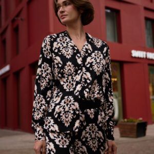 7e87a6c89ea8fa2b80751285114adf4faa43147a Wiskozowa koszula czarna