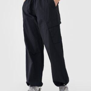 4F Spodnie casual oversize damskie - czarne