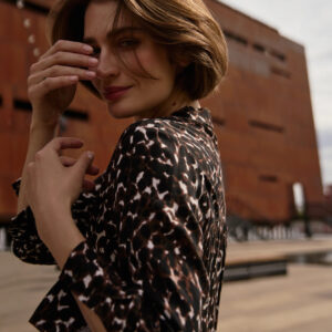 81361514eb525ca2ddedd7956fa0a1017da1f61e Wiskozowa koszula brązowa