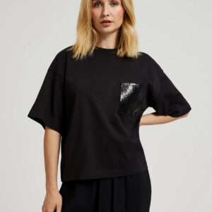 86d47d07520aca7edde4f4a73fb4028063caaccf Bluzka z kieszonką ozdobnioną cekinami czarna