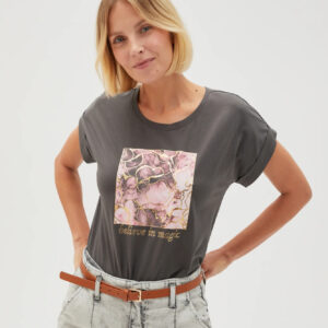 Bawełniana bluzka z nadrukiem i napisem szara