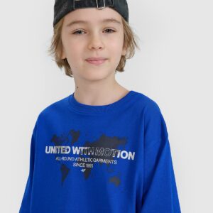 8b7ca5836a52d7015e3379c1085e447d45121cea 4F T-shirt oversize z nadrukiem chłopięcy - niebieski 140 (9-10 lat)