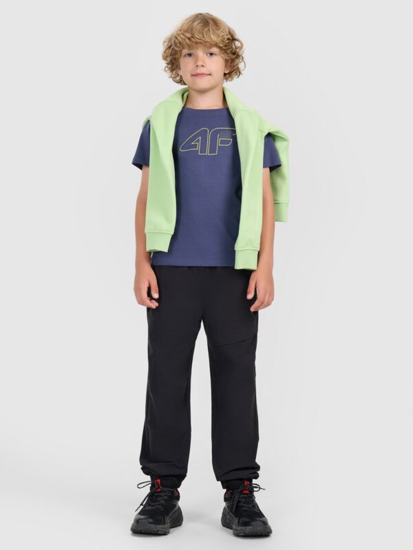 4F T-shirt regular z nadrukiem chłopięcy - granatowy 122 (6-7 lat)