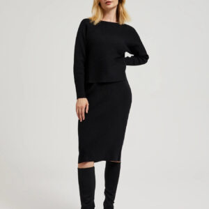 Gładki swetrowy komplet czarny