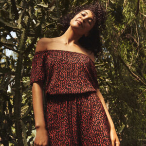 93881bfd0fb66fcf99523e9c7ea67692a9d0d67b Krótki kombinezon z wiskozy