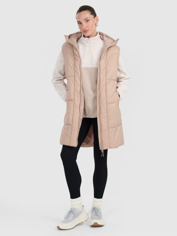 4F Długi bezrękawnik puchowy z wypełnieniem syntetycznym damski - beżowy