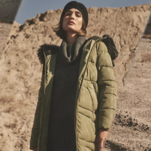 Pikowana kurtka z ocieplanym kapture