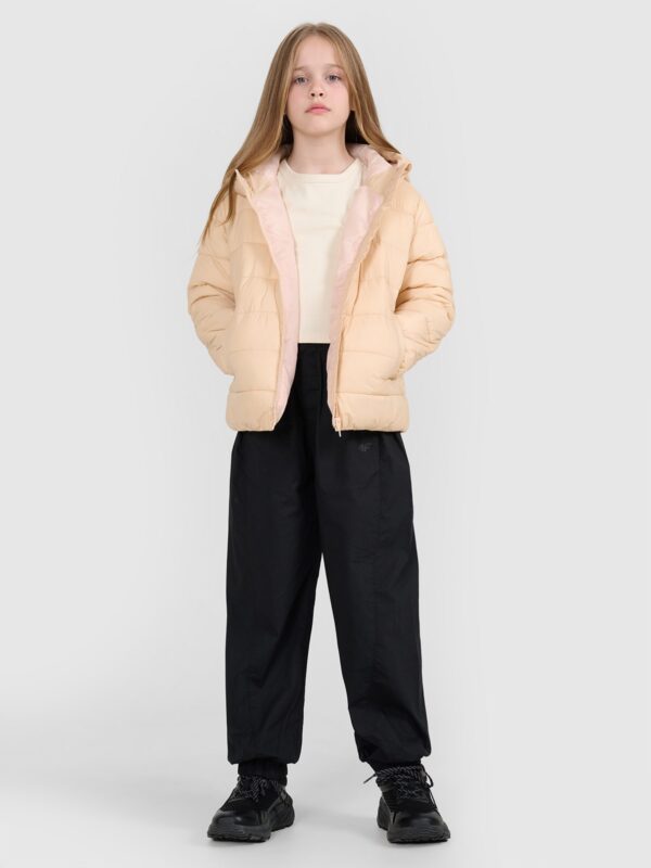 9b4066ac6191759b59ea6583071c280fe8365582 4F Kurtka puchowa z wypełnieniem syntetycznym dziewczęca - beżowa 128 (7-8 lat)