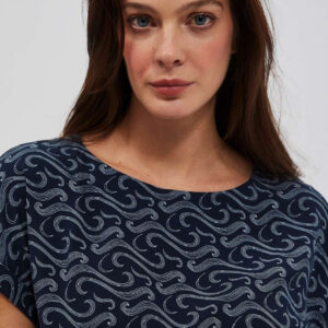 9d974fd5a34e6e8fb4021859cb9819c4be86b520 Koszula z printem granatowa