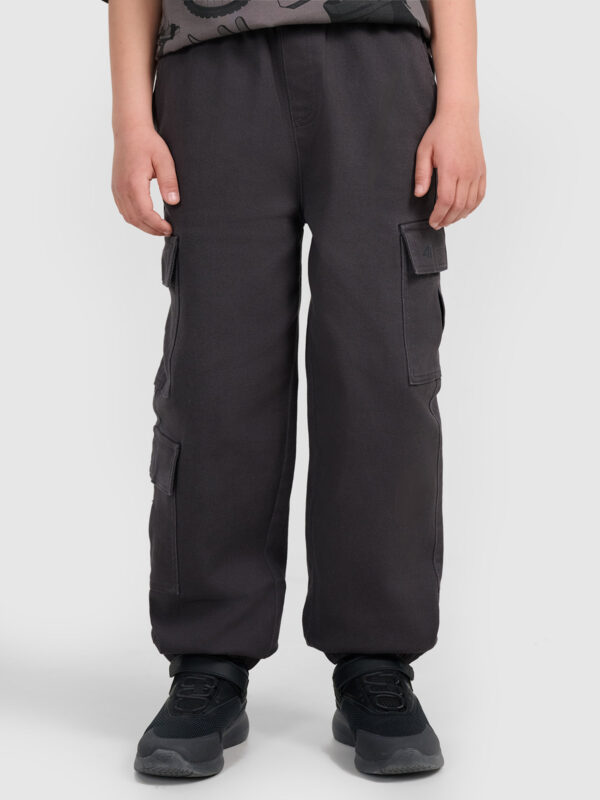 4F Spodnie casual cargo chłopięce - szare 134 (8-9 lat)
