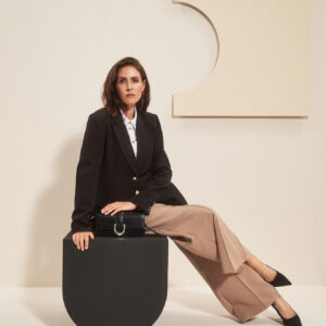 Jednorzędowa marynarka czarna