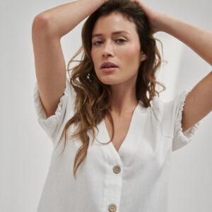 Koszula z krótkimi bufiastymi rękawami biała