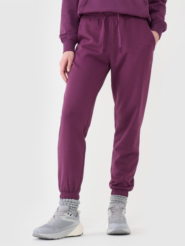 4F Spodnie dresowe joggery damskie - fioletowe