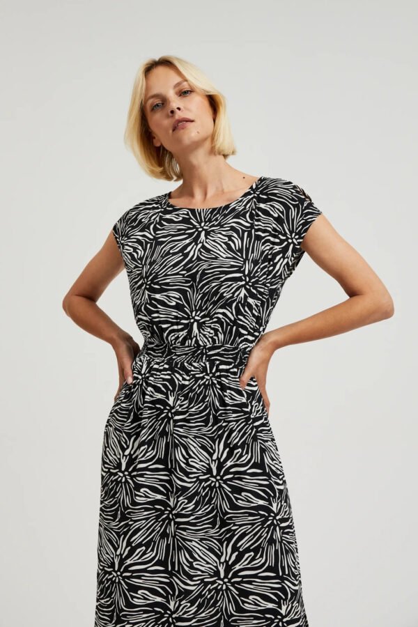 a7679992e3608a6faaaf42857d7770512e902404 Wiskozowa sukienka maxi czarna